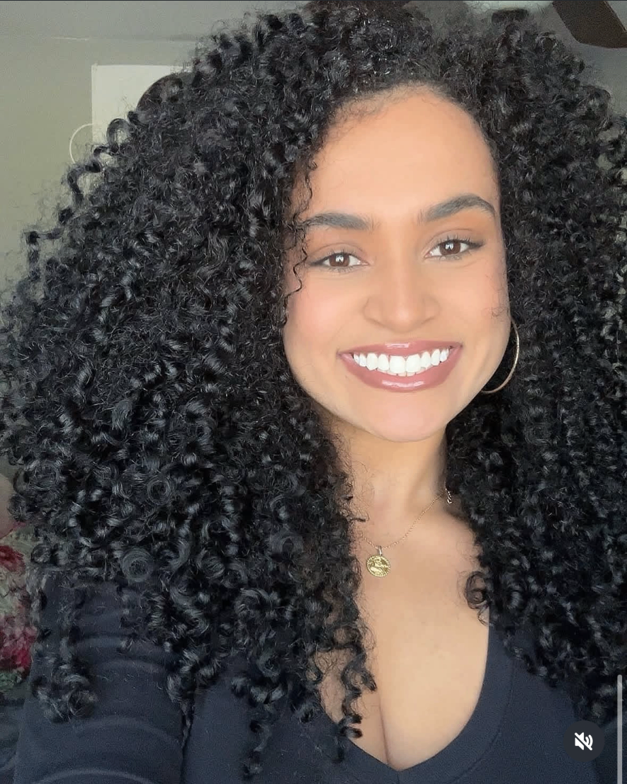 Gorgeous client smile after whitening